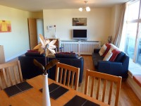 Living Room 41RG 4